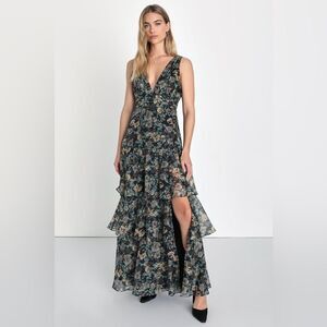 LULUS- NWT Sweeping Sensation Black Floral Print Organza Pleated Maxi Size M